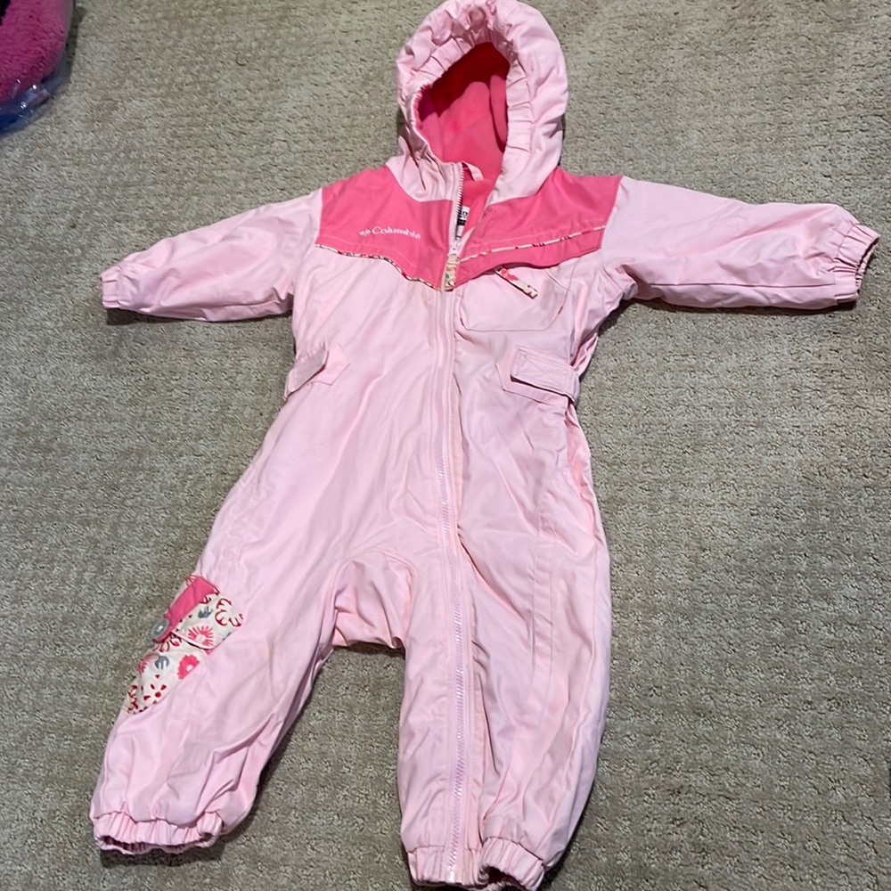 Columbia 18 months girls snowsuit.